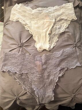 NWT 2 Victoria’s Secret Cheeky/Culotte panties Size Large